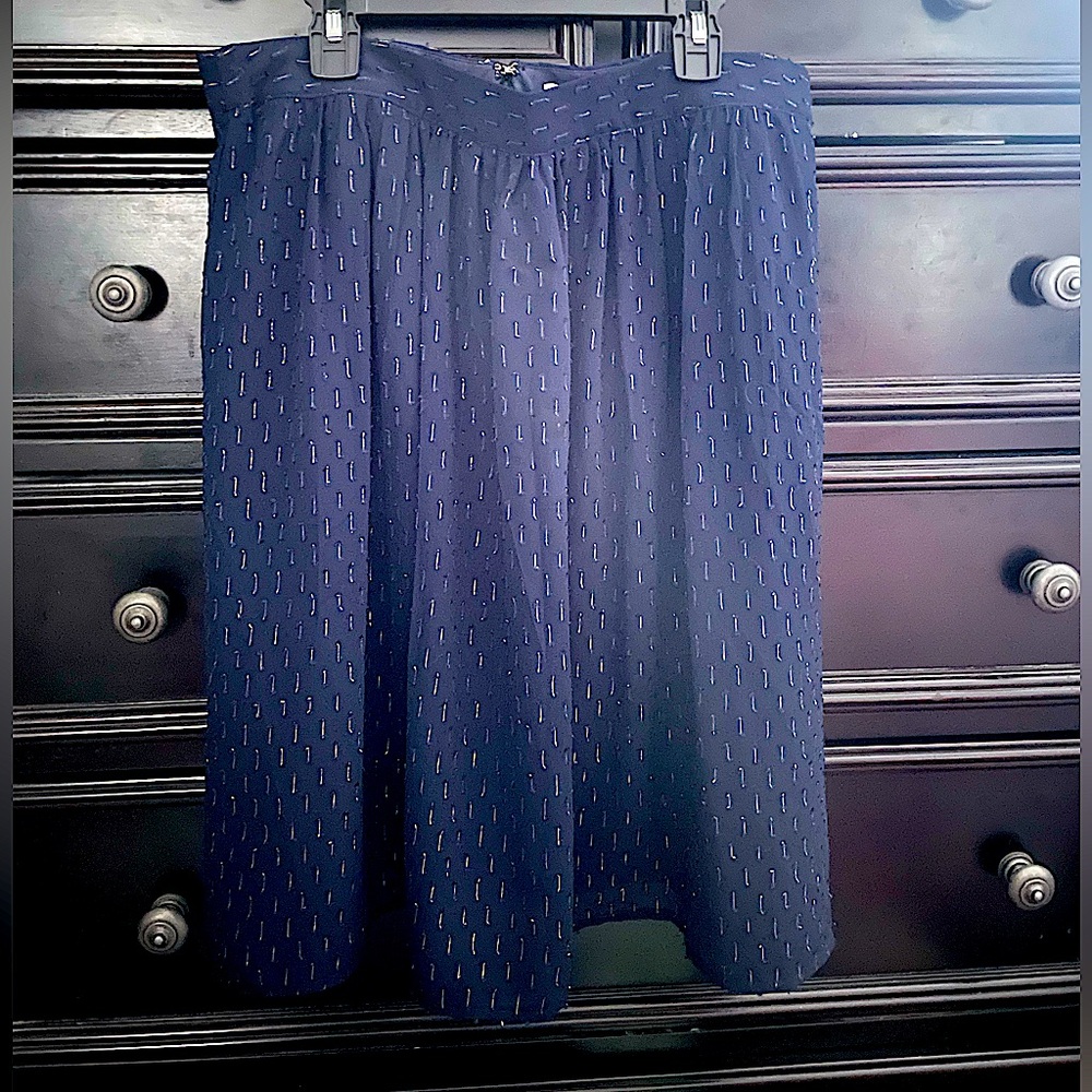 J Crew Navy and gold textured flowy skirt